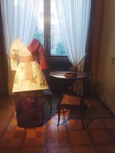 Moda di Carta Villa Necchi Campiglio Milan Isabelle de Borchgrave