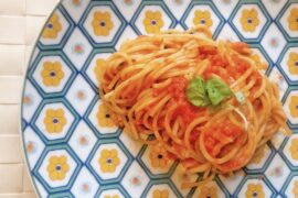 Spaghetti al pomodoro recipe