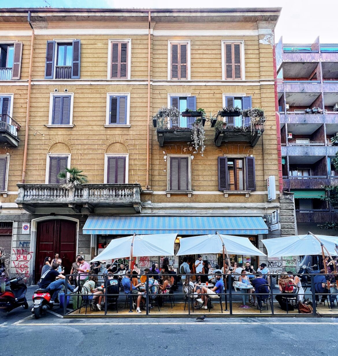 Via Melzo Best Restaurants in Milan